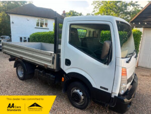 Nissan Cabster 2.5 dci 35.14 DROP SIDE