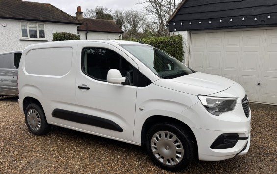 2021 Vauxhall Combo 2300 SPORTIVE EURO 6