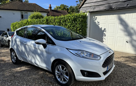 2015 Ford Fiesta 1.25 Zetec Euro 6