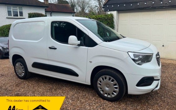 2021 21 Plate VAUXHALL COMBO 2300 SPORTIVE TD 100 BHP EURO 6